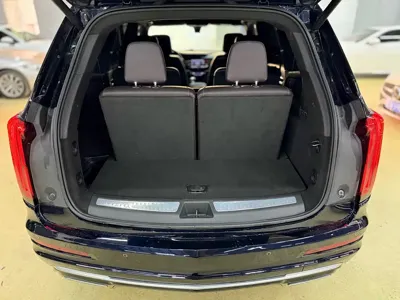 Cadillac XT6