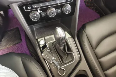 Volkswagen Tharu