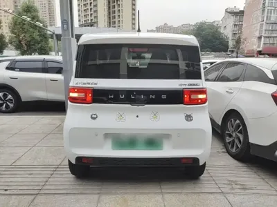 Wuling MINIEV