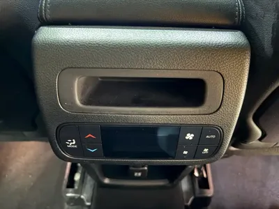 Jeep Grand Commander