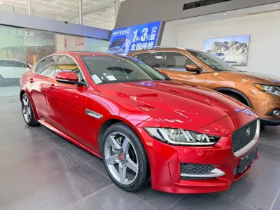 Jaguar XE