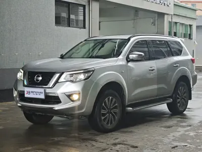 Nissan Terra