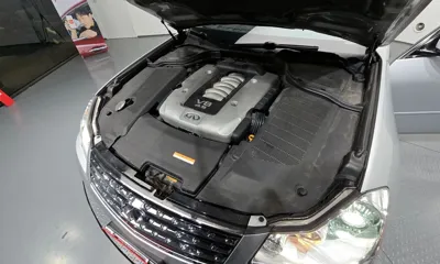Infiniti M