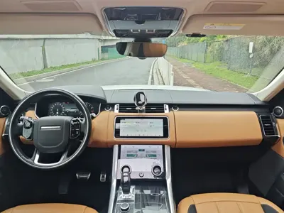 Land Rover Sport