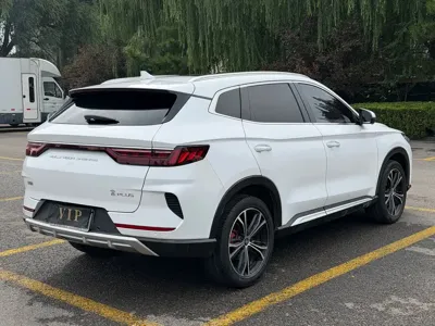 BYD PLUS