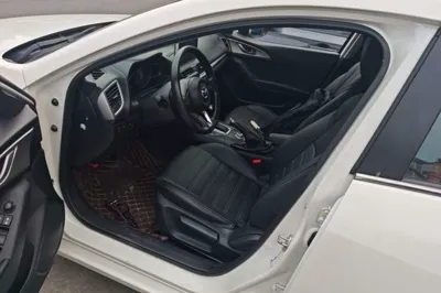 Mazda Mazda 3 Axela