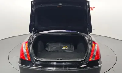 Kia Opirus
