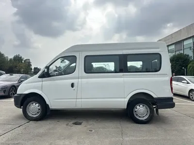 大通 V80