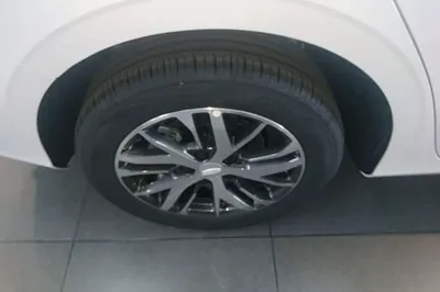 Geely Auto Emgrand
