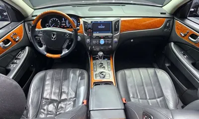 Hyundai Equus