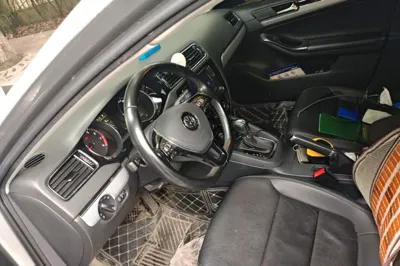 Volkswagen Sagitar