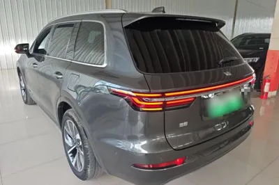Li Auto ONE
