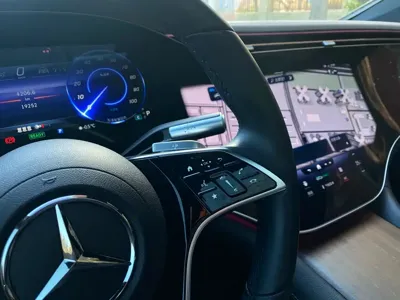 Mercedes-Benz EQS
