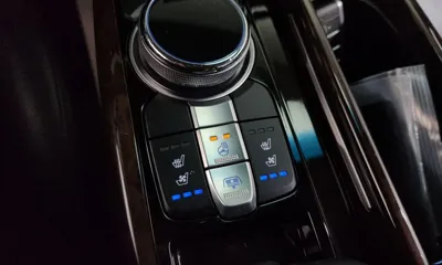 Genesis EQ900