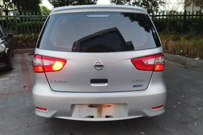 Nissan Livina