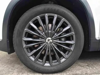 Nio ES8