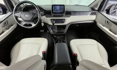 Hyundai Starex