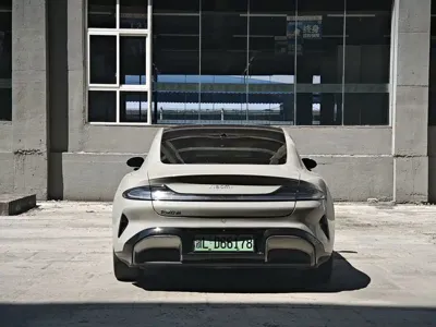 Xiaomi SU7