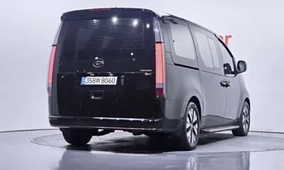 Hyundai Staria