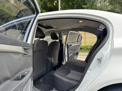 Roewe 350