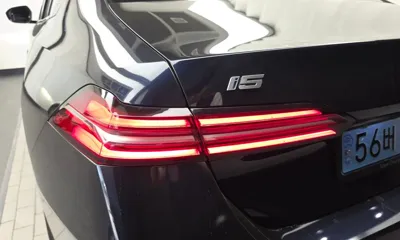 BMW i5