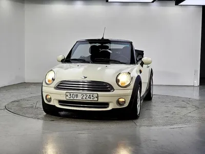 MINI Cooper Convertible