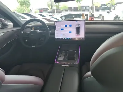 Xiaomi SU7