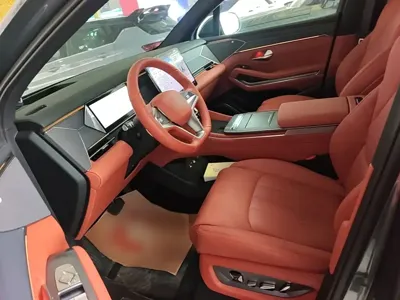 BYD 唐L