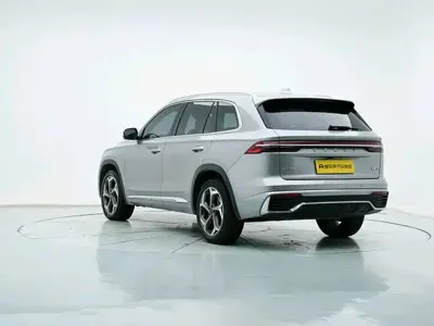 Geely Xingyue L
