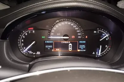 Cadillac XTS