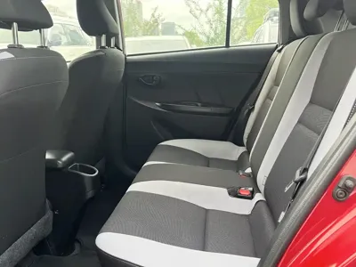 Toyota Yaris L