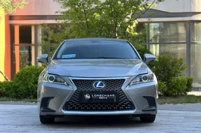 Lexus CT