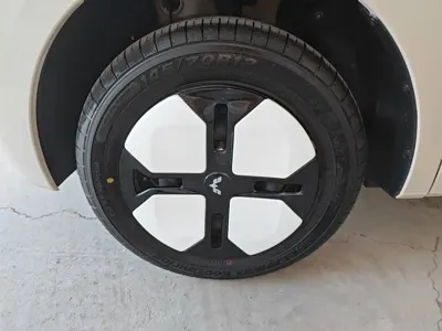 Wuling MINIEV