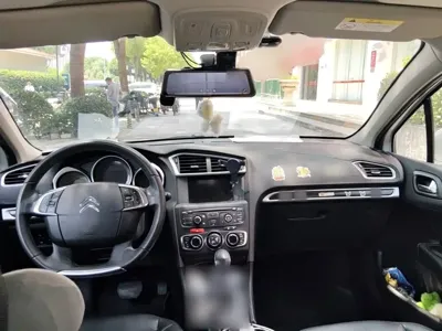 Citroen C4L