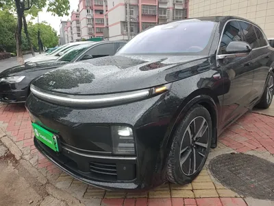 Li Auto L7
