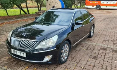 Hyundai Equus