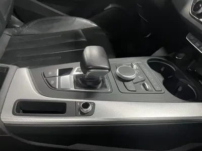 Audi A4 (Import)