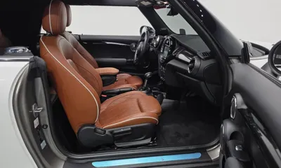 MINI Cooper Convertible