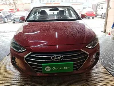 Hyundai Elantra