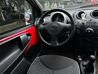BYD F0