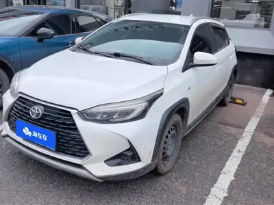 Toyota Yaris L