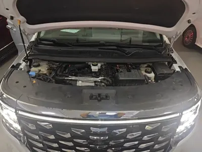 JAC Refine Refine RF8 PHEV