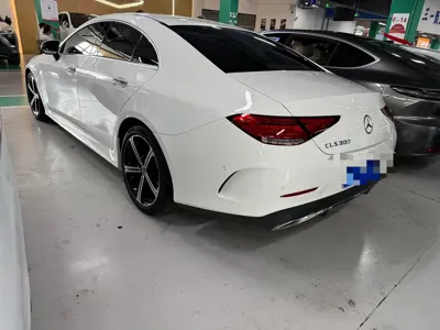 Mercedes-Benz CLS