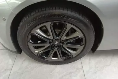 Xpeng P7