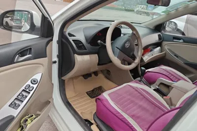 Hyundai Verna (older generation)