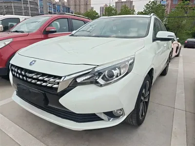 Venucia T90