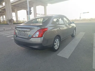 Nissan Sunny