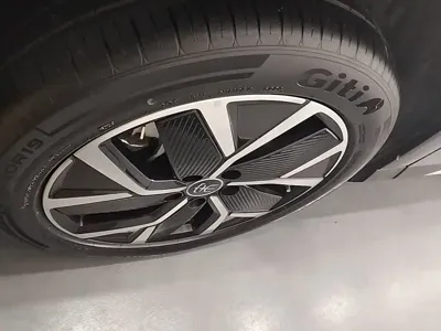 BYD L DM-i