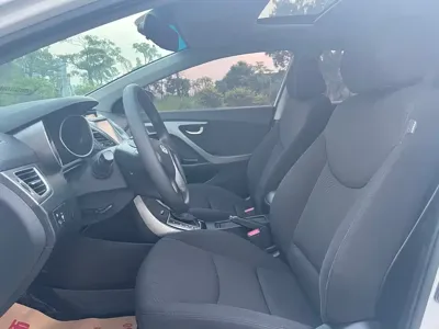 Hyundai Elantra Langdong