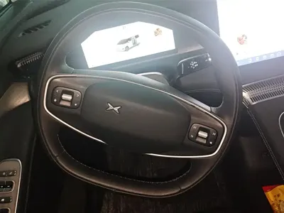 Xpeng X9